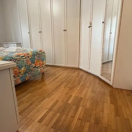Inalpi - Comfort Business Nel Quartiere Crocetta Apartamento Turim