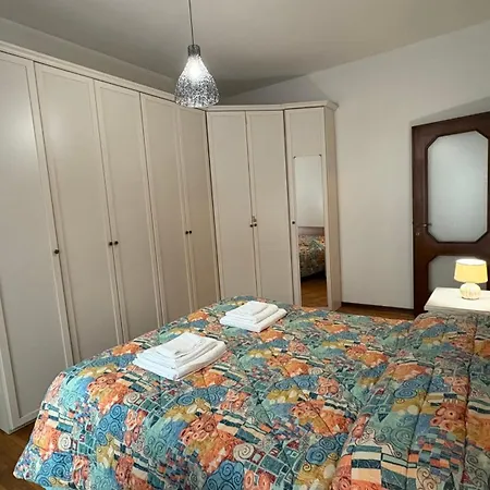 Апартаменты Inalpi - Comfort Business Nel Quartiere Crocetta *